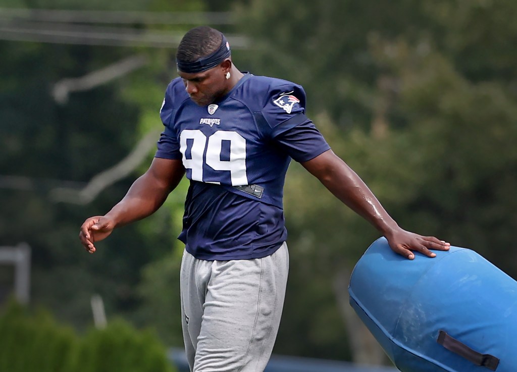 Patriots see progress from two players on latest injury report