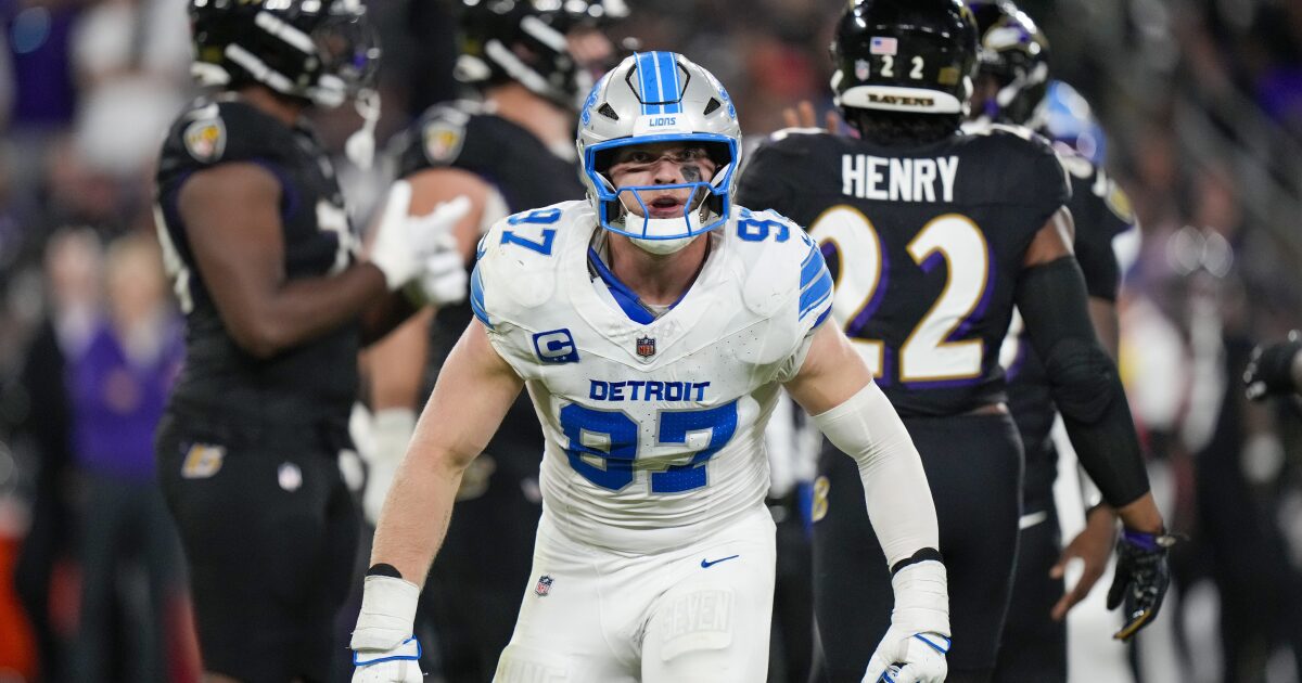 Lions answer questions about O-line, pass rush and new coordinators in road win