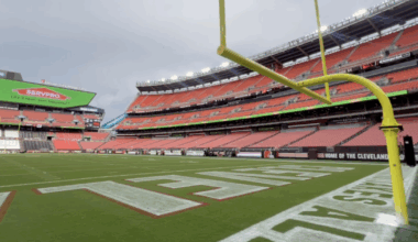 What makes a good NFL kicker? Why has it been hard for the Browns to find one?