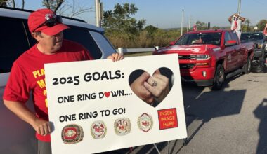 Chiefs fans ready for tough game with Baltimore Ravens