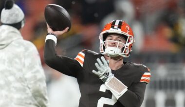 Browns bringing back familiar face in QB room
