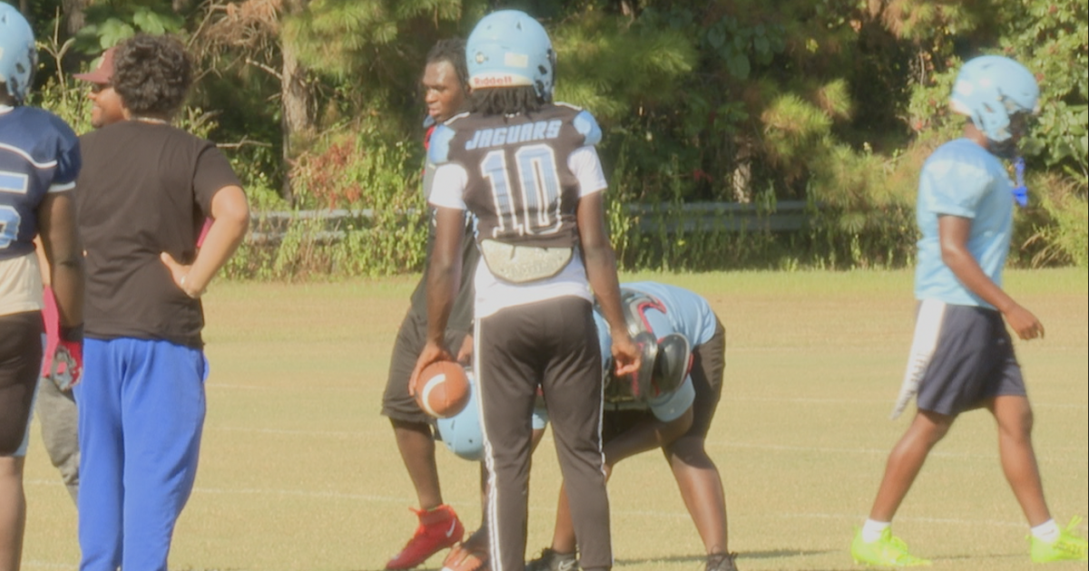 Gadsden County football player cleared to return, team remains under playoff ban