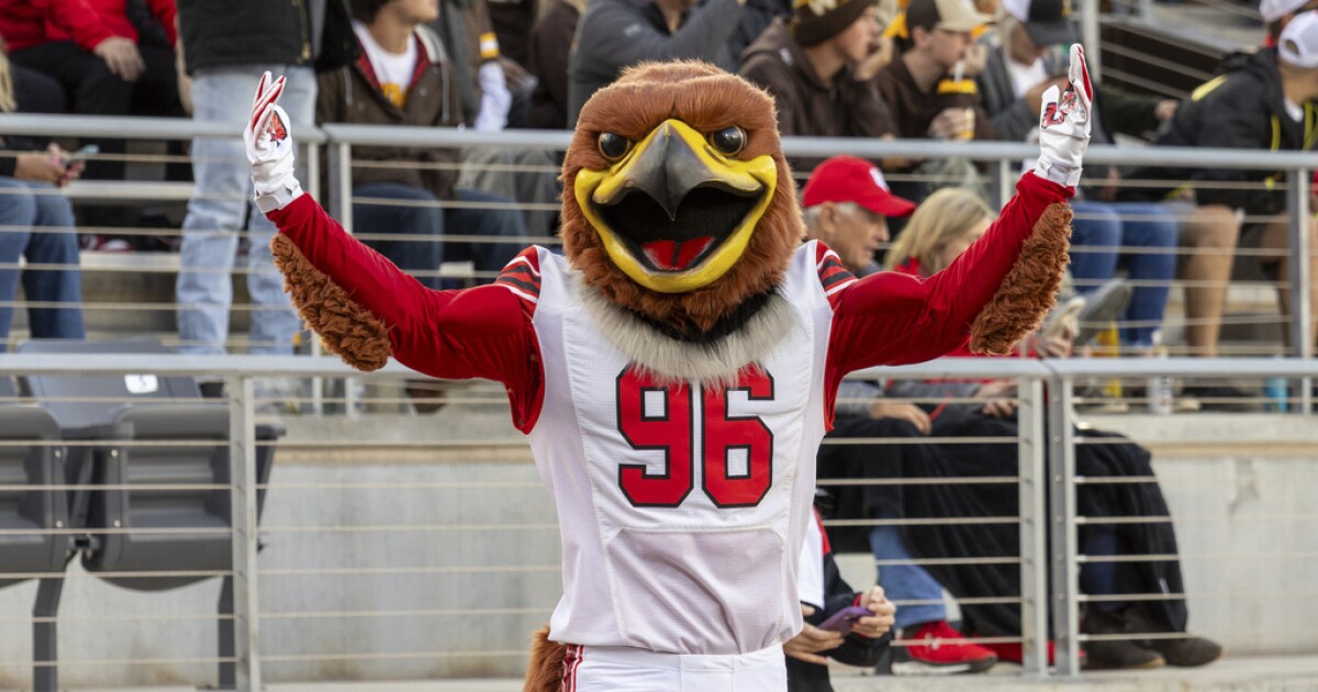 Utes improve to No. 16 in AP college football rankings after 3-0 start