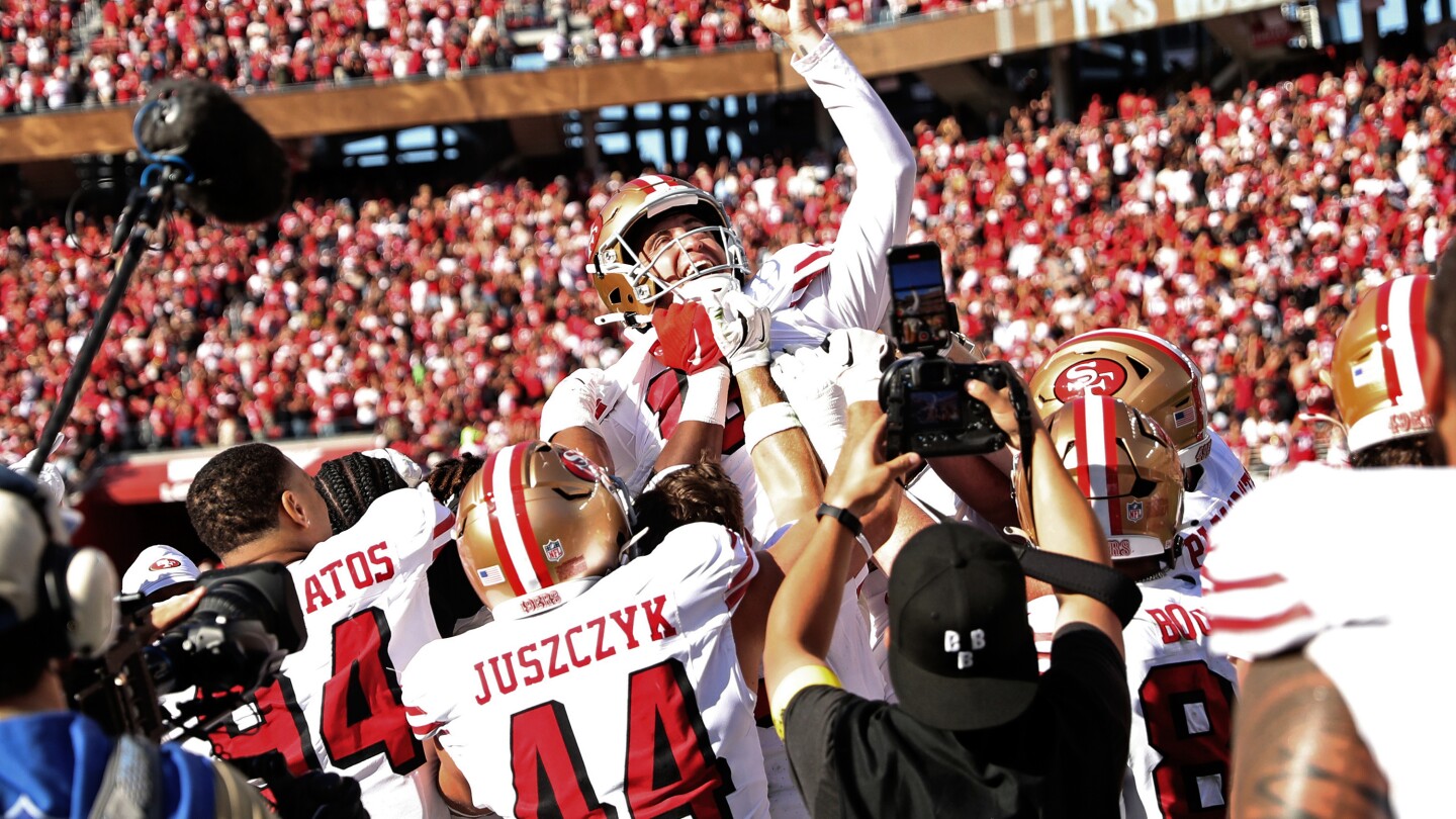 Eddy Pineiro's field goal seals 49ers' win over Cardinals amid Bosa injury