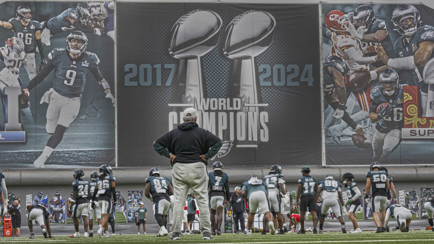 Eagles defend controversial tush push play ahead of matchup with Rams