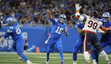 Goff throws 5 TD passes as Lions beat Bears 52-21