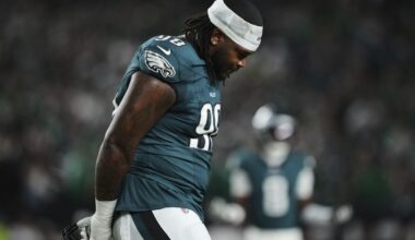 Eagles' Jalen Carter ejected for spitting on Cowboys' Dak Prescott