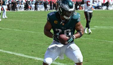 Eagles send message to NFL, the 31 other teams with fake tush push