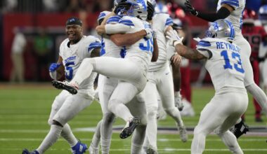 Jake Bates makes 52-yarder as time expires, Lions overcome Jared Goff's 5 INTs to beat Texans 26-23