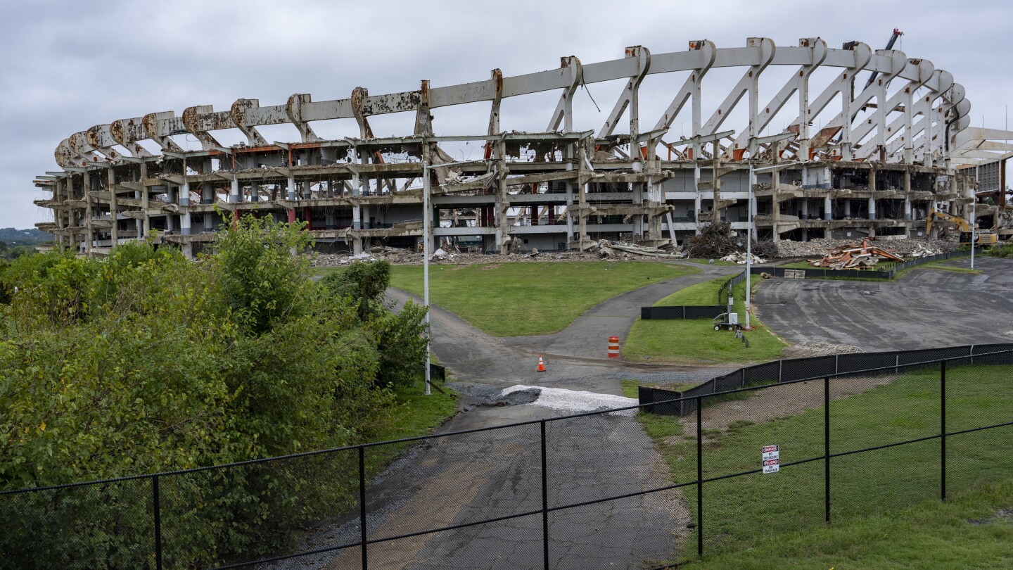 Commanders' new stadium plan gets final approval from DC Council