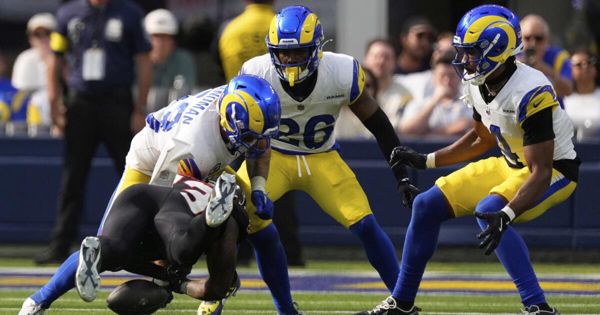 With one big punch, Nate Landman knocks out Texans in Rams' win