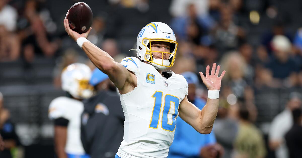 Chargers vs. Broncos live updates, start time, score and highlights