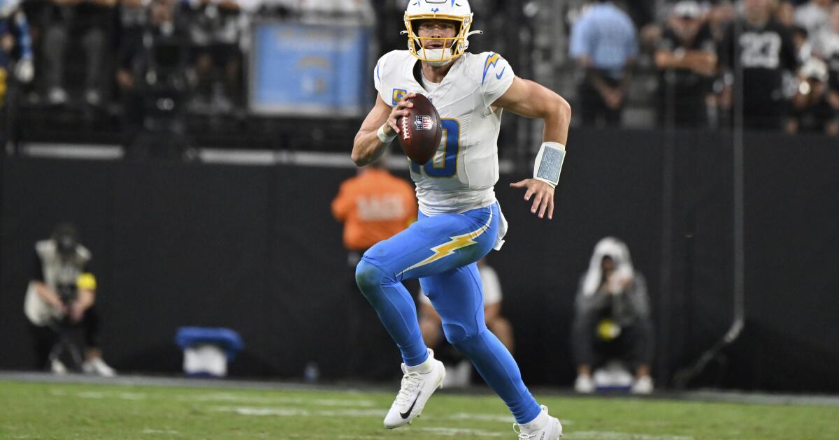 The Sports Report: Chargers move to 2-0 with win over Raiders