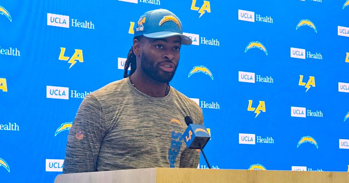 Najee Harris says his vision is fine after fireworks accident