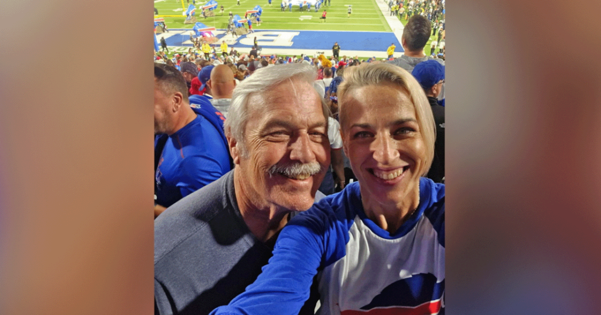Bills Mafia helps woman reconnect with nurse who helped save her father's life