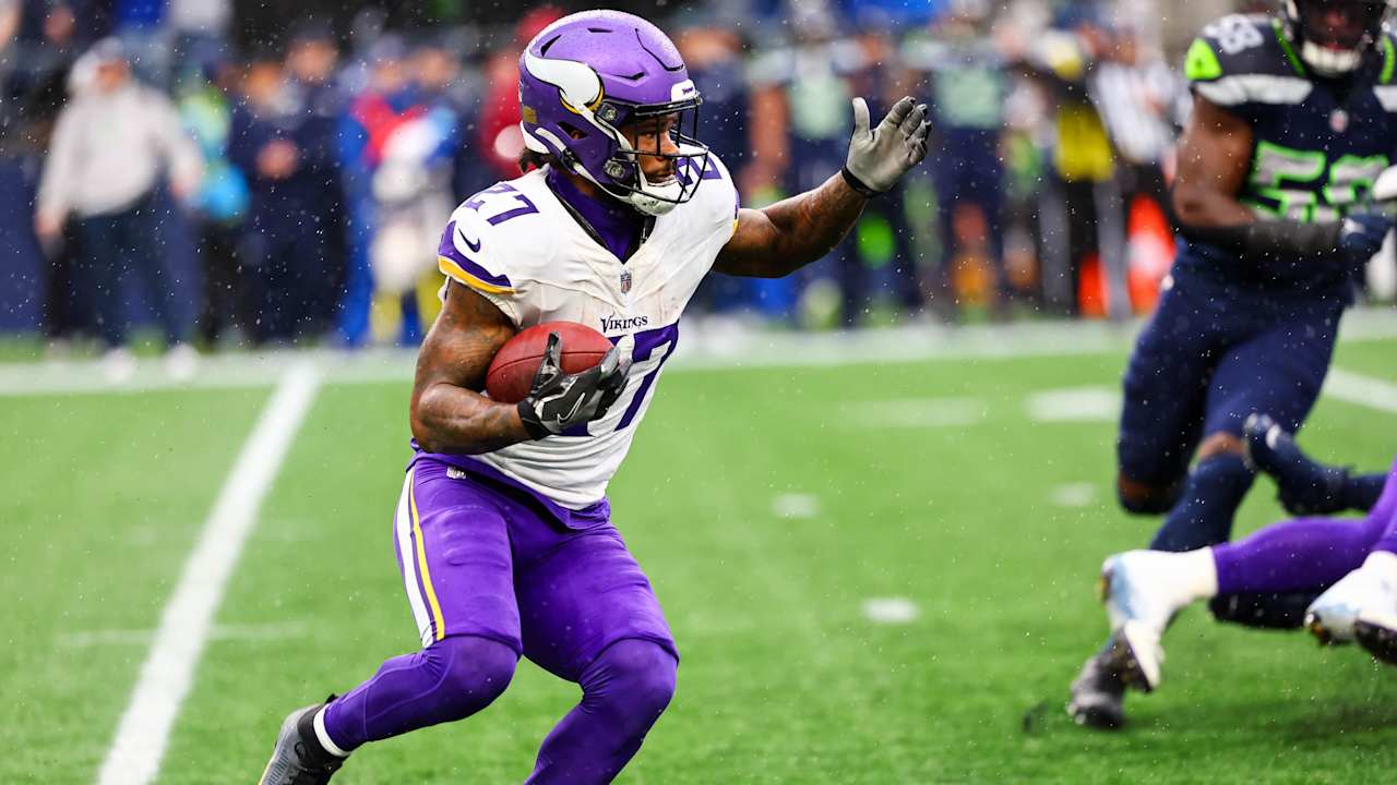 Vikings Place Aaron Jones on IR, Sign QB Desmond Ridder & Return Cam Akers