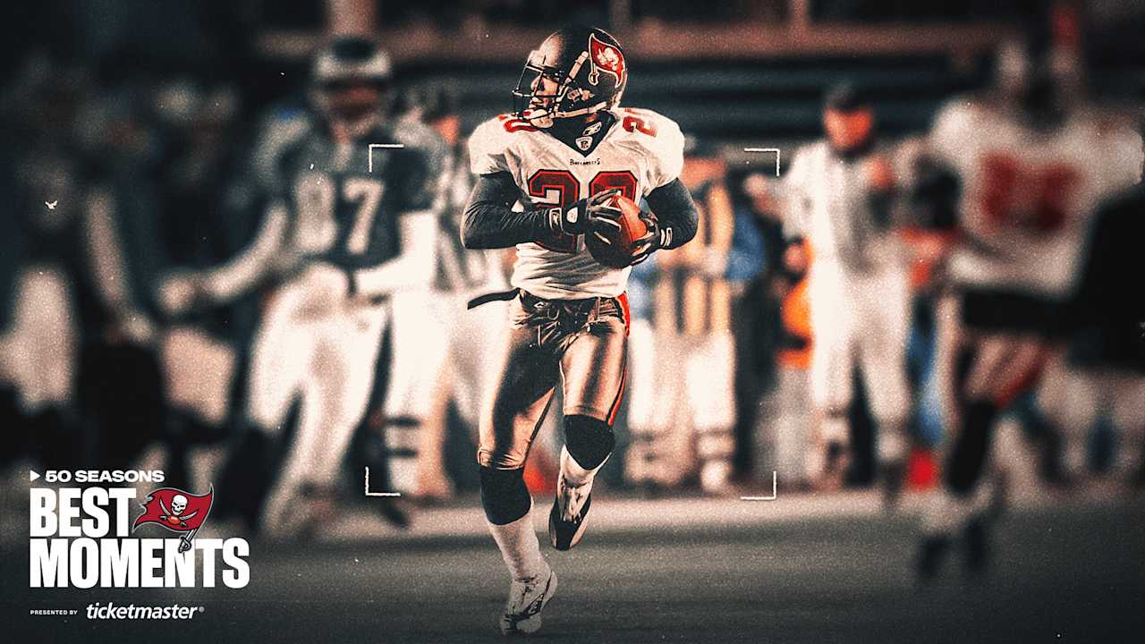 Rondé Barber Runs to Glory Again