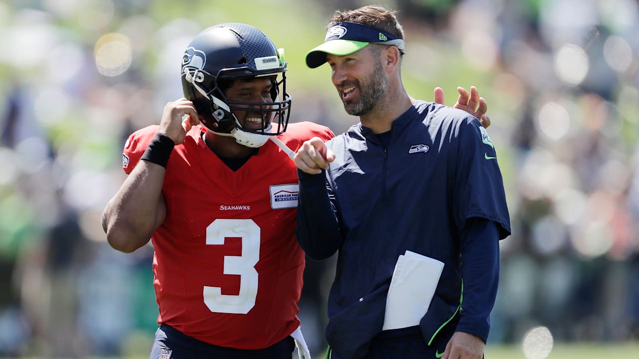 Schotty, Russell Wilson connection creates 'chess match'