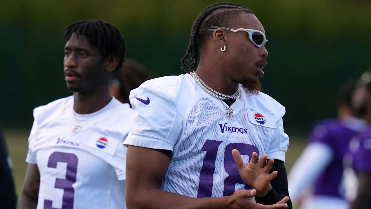 Vikings Share First Impressions of ‘Beautiful’ Dublin, Appreciation for Warm Welcome