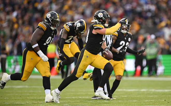 Dublin , Ireland - 28 September 2025; Linebacker TJ Watt #90 of Pittsburgh Steelers celebrates after an intercept during the 2025 NFL International Game between the Pittsburgh Steelers and the Minnesota Vikings at Croke Park in Dublin. (Photo By Seb Daly/Sportsfile via Getty Images)