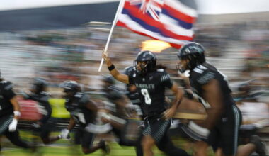 GAME DAY BLOG: Hawaii football hosts rival Fresno State