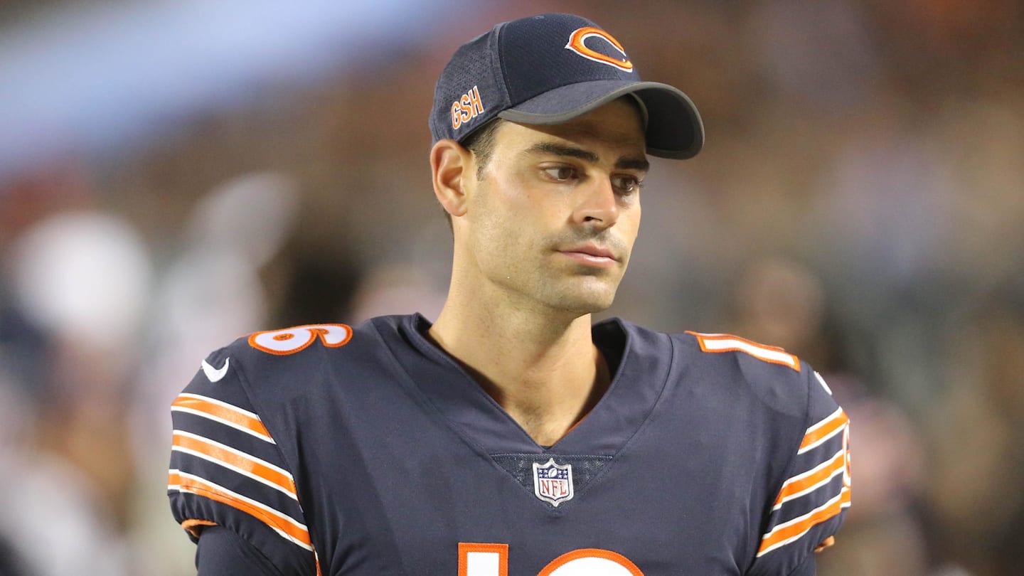 Aug 10, 2017; Chicago, IL, USA; Chicago Bears punter Pat O'Donnell (16) during the second half against the Denver Broncos at Soldier Field. Mandatory Credit: Dennis Wierzbicki-Imagn Images