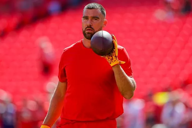 Travis Kelce #87 of the Kansas City Chiefs warms up prior to the NFL 2025 game between Baltimore Ravens and Kansas City Chiefs at Arrowhead Stadium on September 28, 2025 in Kansas City, United States
