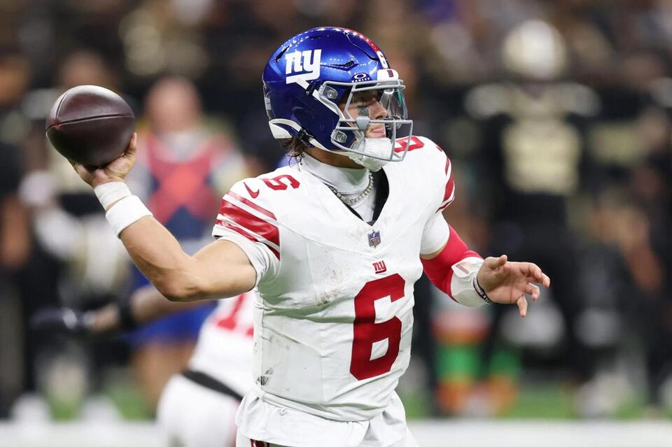Jaxson Dart Fantasy Football Waiver Wire: Should Managers Pick Up the Giants’ QB This Week?