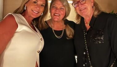 Travis Kelce's mom Donna pictured with Andrea Swift (center) and Randi Mahomes (left)
