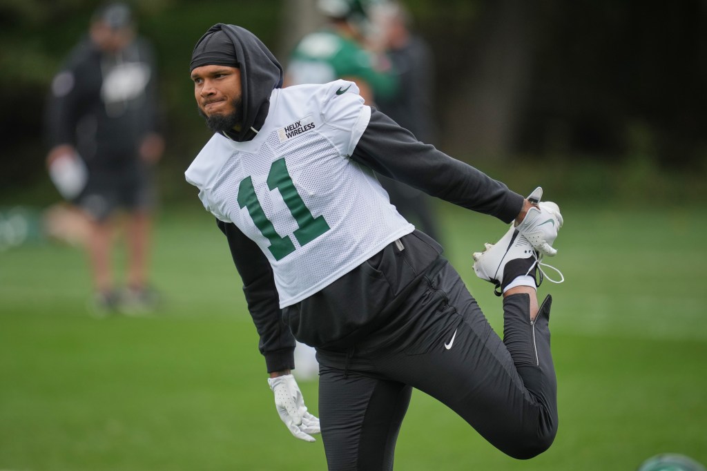 Jermaine Johnson looks on during Jets practice on Oct. 10, 2025. 