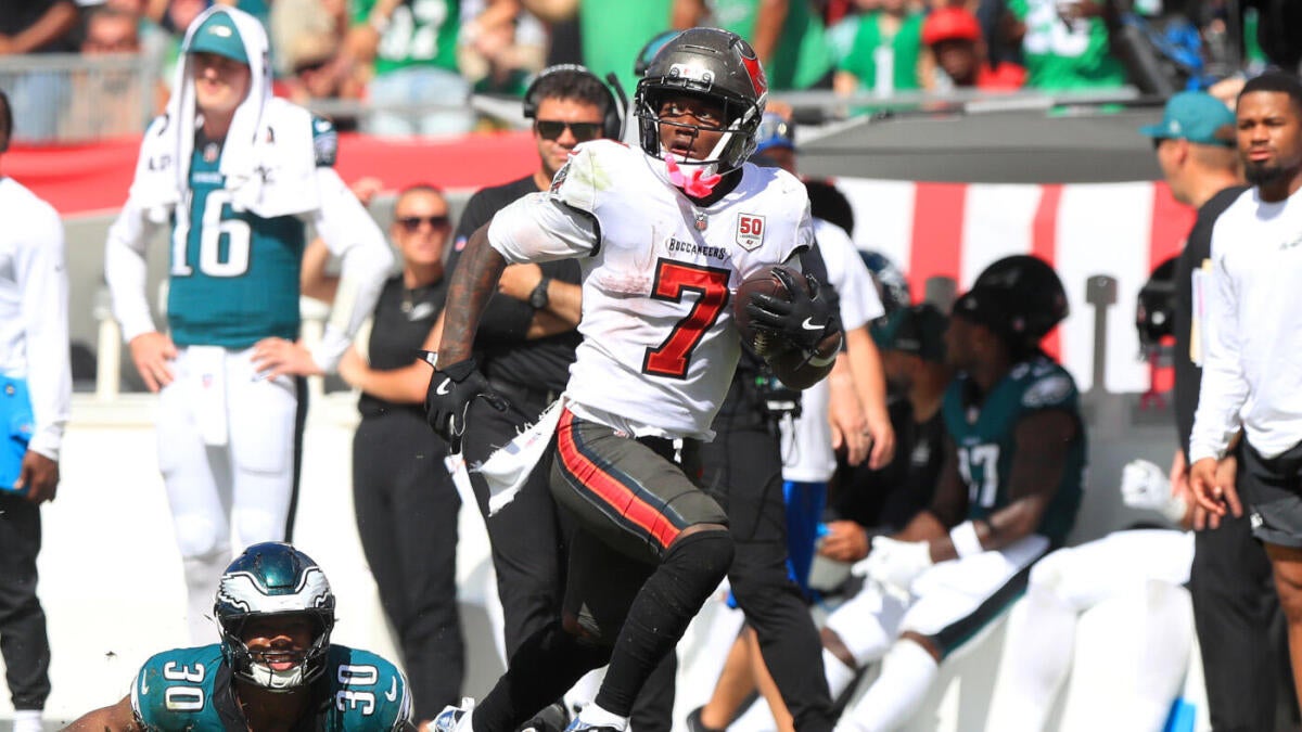 Bucky Irving injury: Buccaneers running back on crutches with walking boot after foot sprain