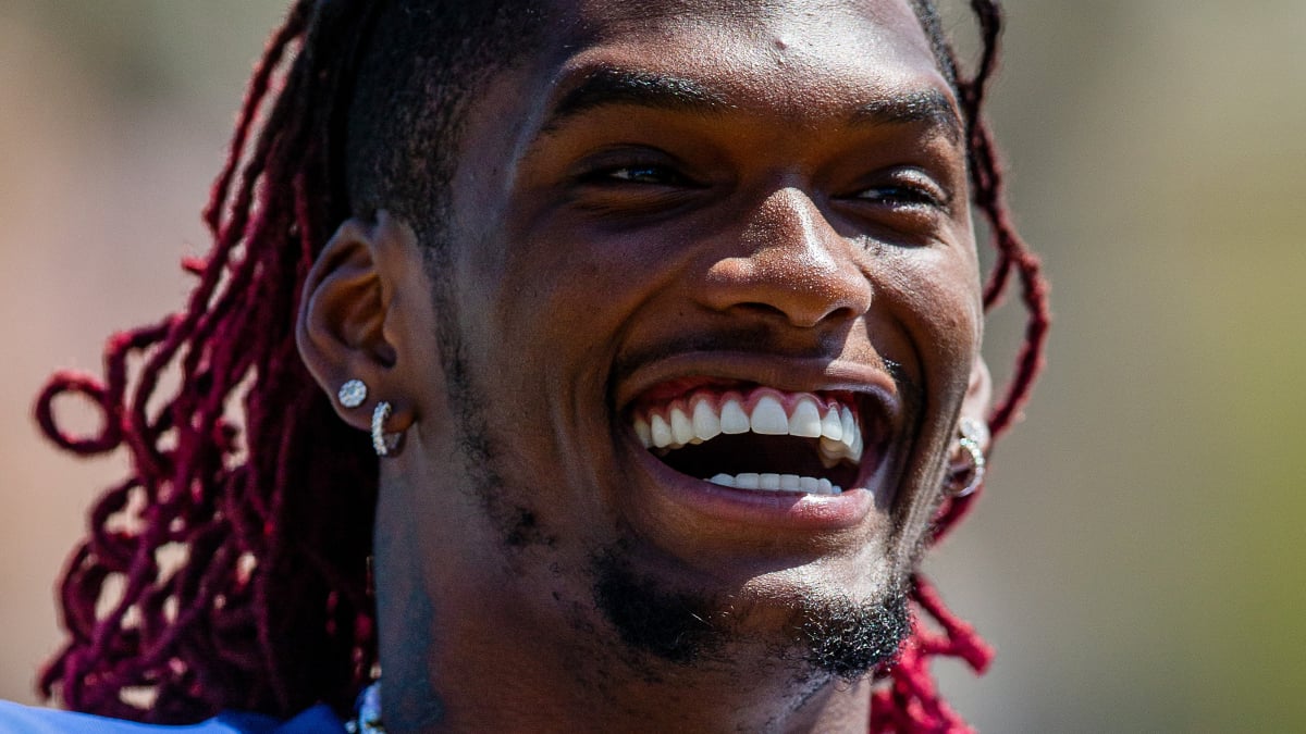 CeeDee Lamb Headshot