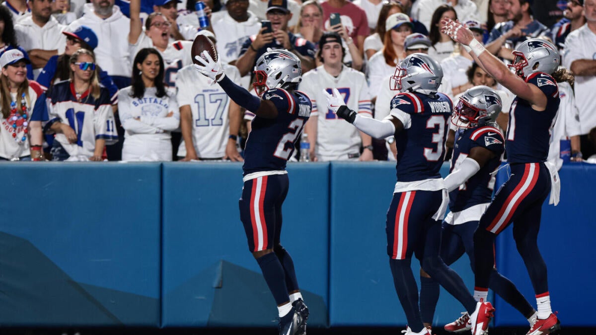 Bills' record streak comes to an end in stunning 'Sunday Night Football' loss to Patriots