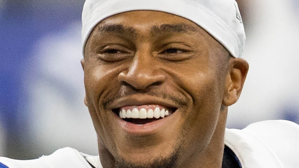 Jonathan Taylor Headshot