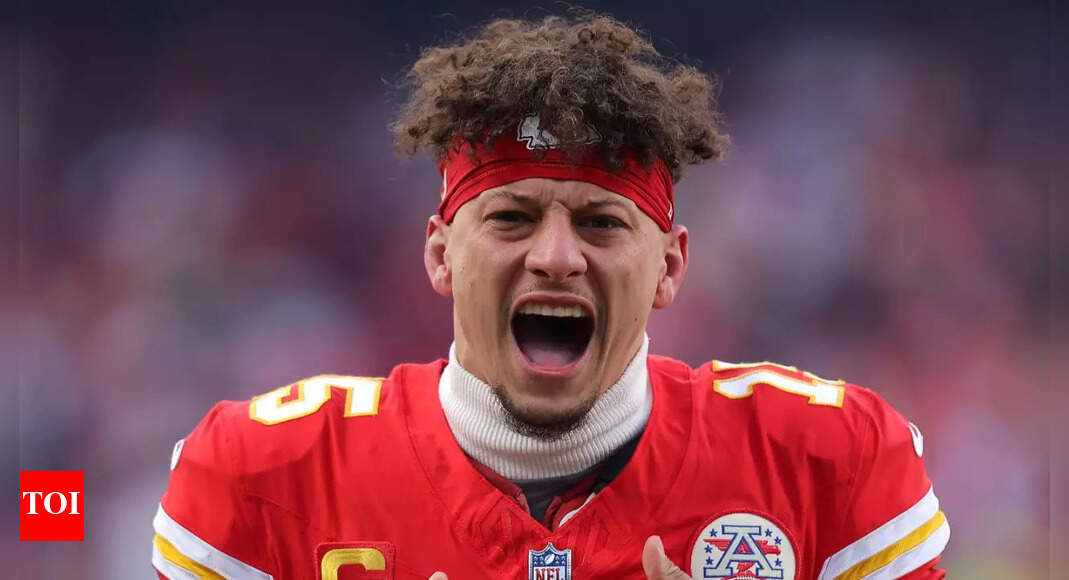 Patrick Mahomes owns Monday Night Football – but can the Jacksonville Jaguars' red-hot defense finally stop the Kansas City Chiefs quarterback? | NFL News