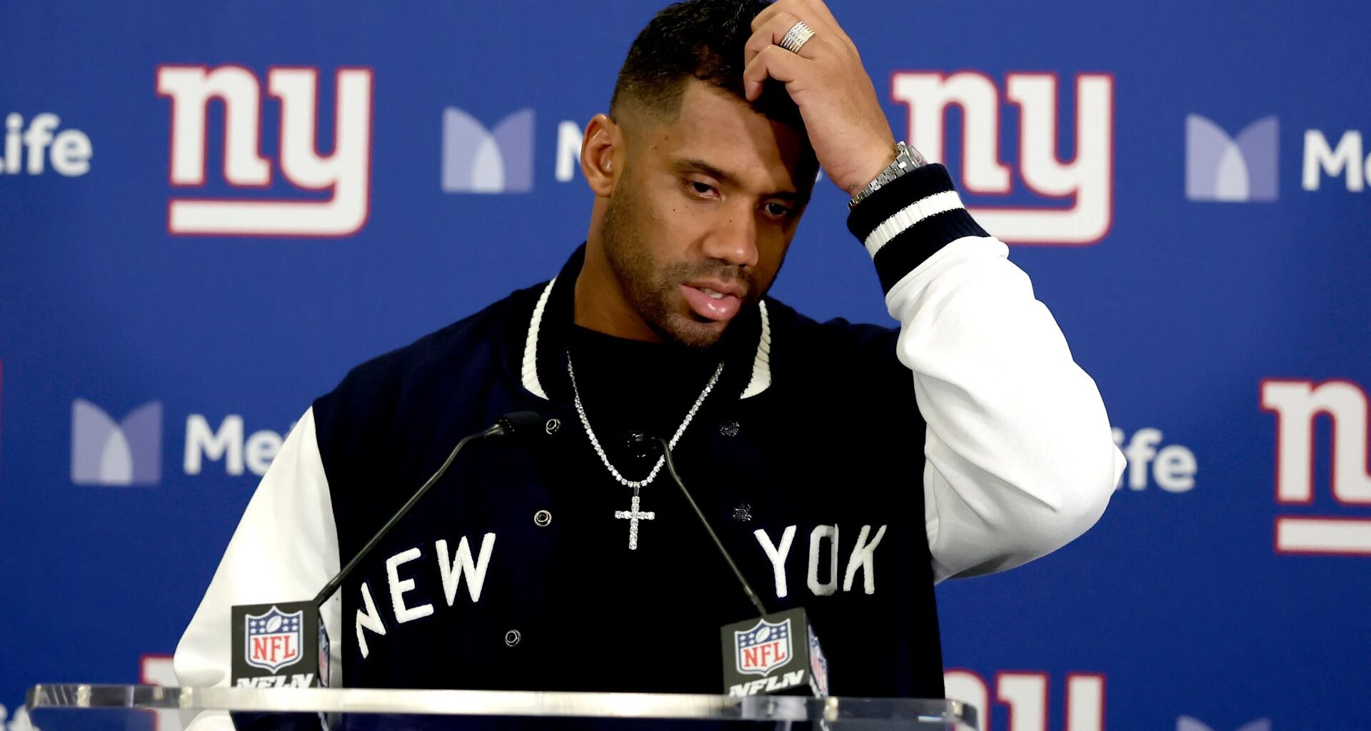 Russell Wilson urged to announce NFL retirement after being benched by New York Giants