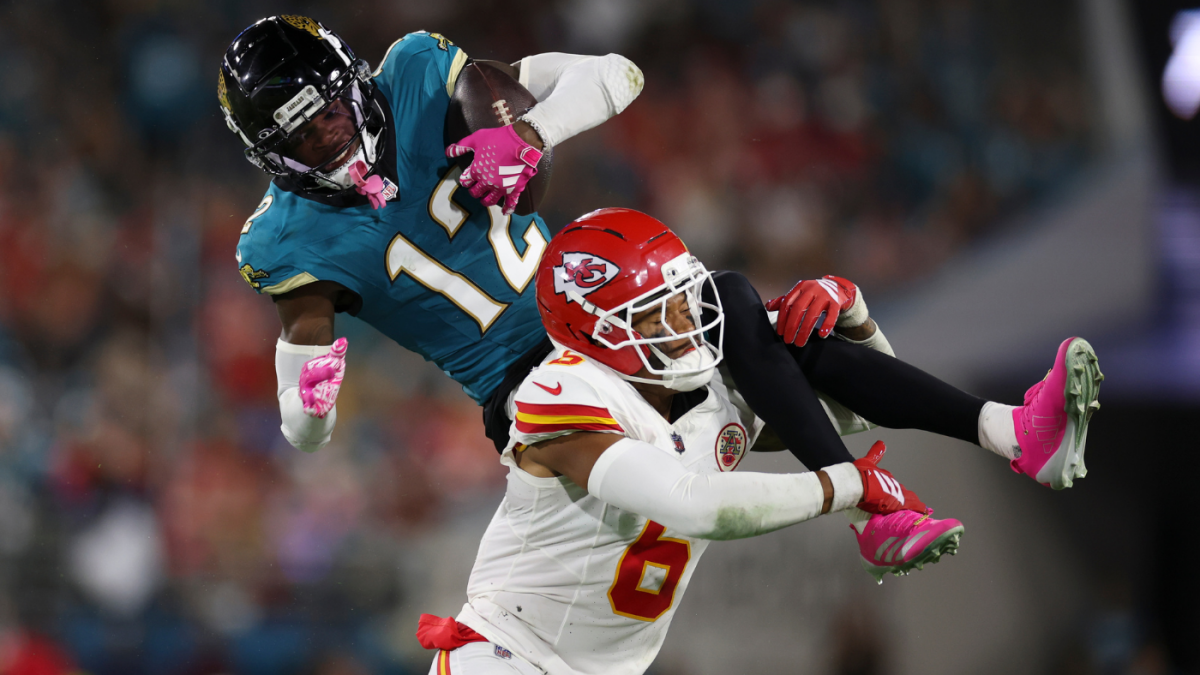 Jaguars' Travis Hunter makes big catch vs. Chiefs on 'Monday Night Football'