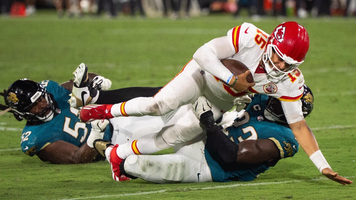 NFL Super Bowl odds updates: Where Bills, Eagles stand after first losses, Chiefs now 2-3