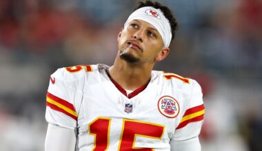 'One more week' - Patrick Mahomes fires Kansas City Chiefs warning with telling admission as Aaron Rodgers record looms