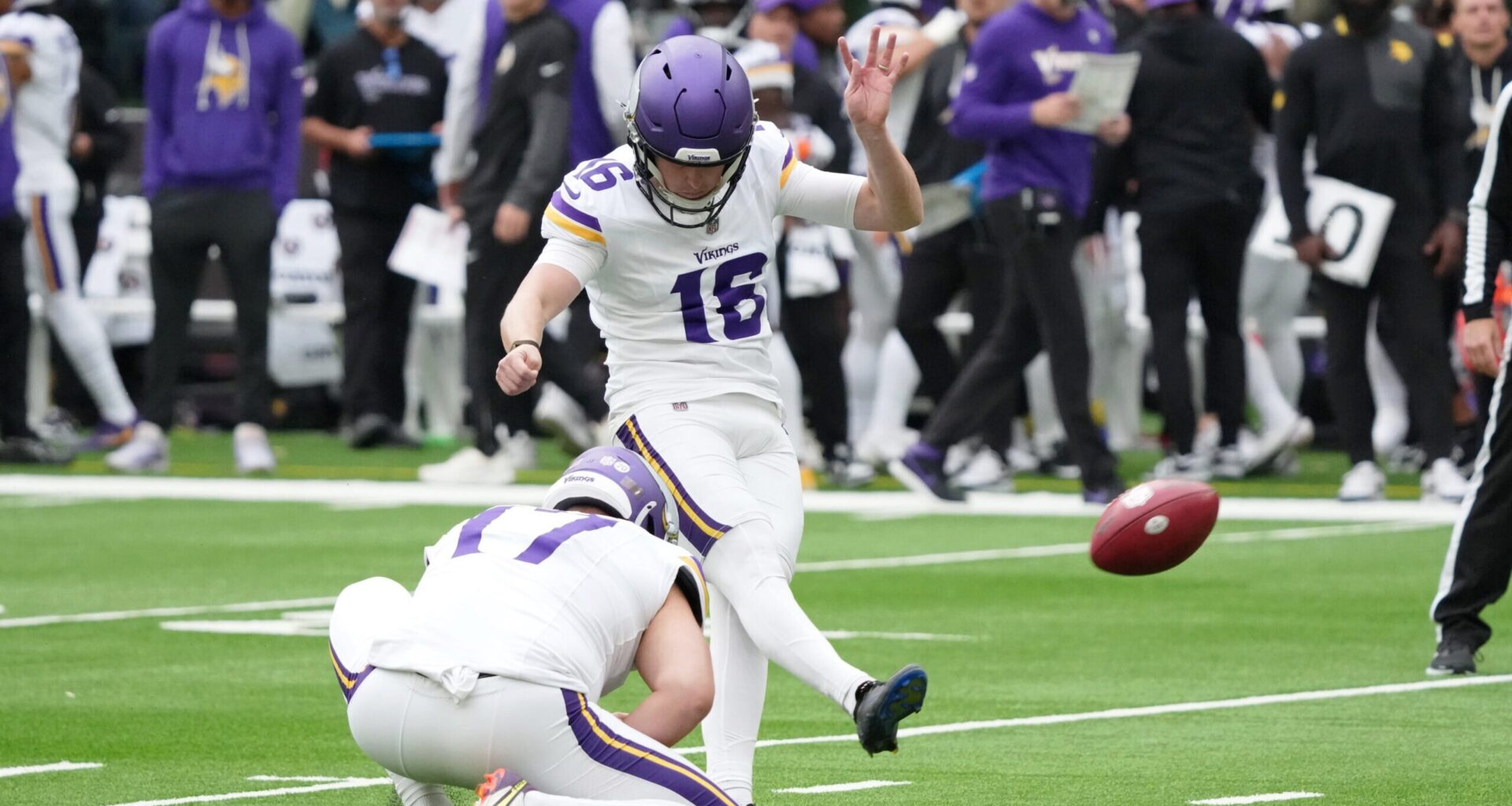 NFL Admits Vikings Kicker Cheated by Camera Cable; Won't Fix It