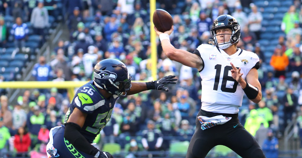 Seahawks vs. Jaguars 1st half live discussion: Will Seattle’s road success continue?