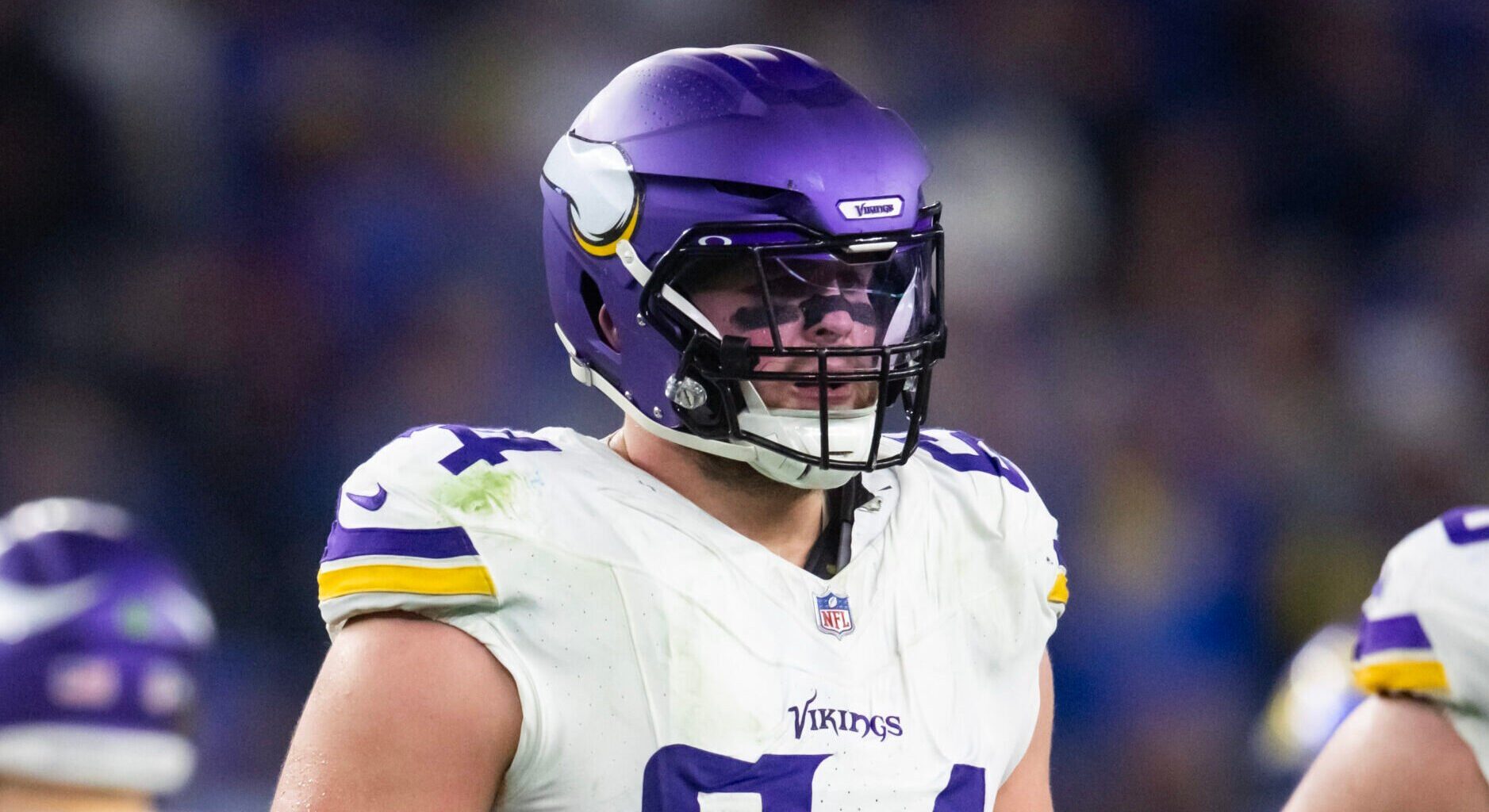 Minnesota Vikings in for Longer-Term Change at Center