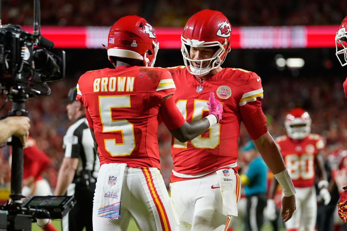Bet $5, get $300 in bonus bets if your bet wins for Chiefs vs. Raiders
