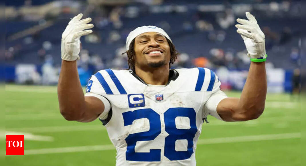 Will Jonathan Taylor play against the Los Angeles Chargers tonight? Latest injury update on the popular Indianapolis Colts running back | NFL News