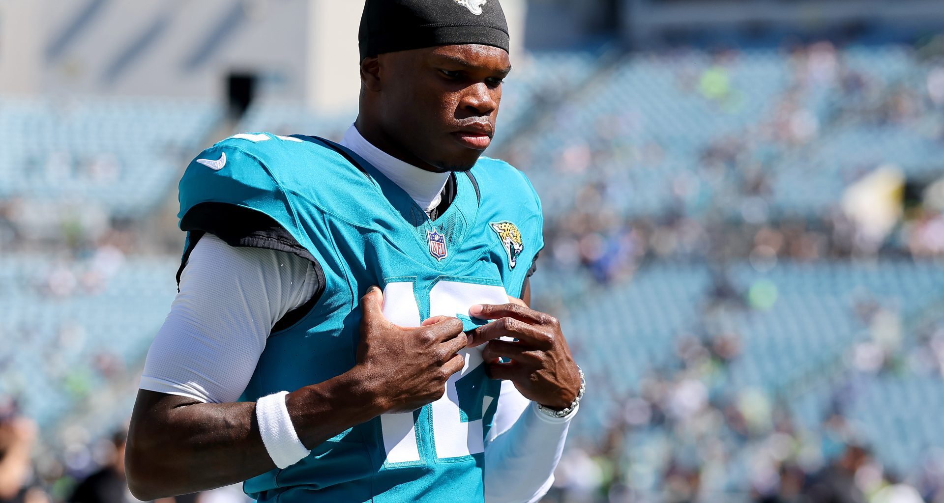 Insider Says Jaguars' Travis Hunter Experiment isn't Working