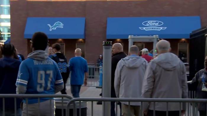 Fans locked out? Detroit Lions respond as AWS outage hits Monday Night Football gameday entry