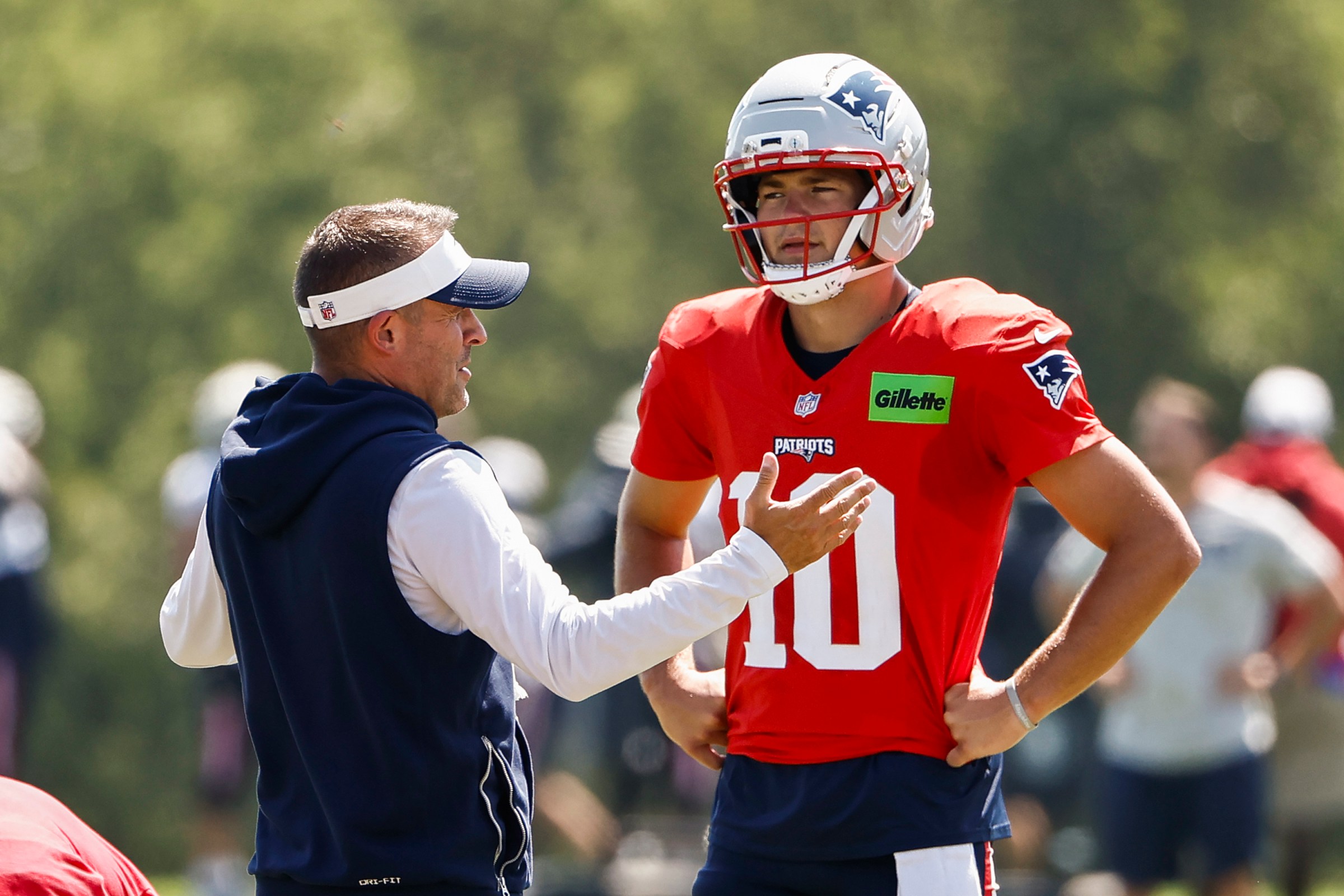 Patriots links 10/14/25: Maye keeps improving; run game stalls