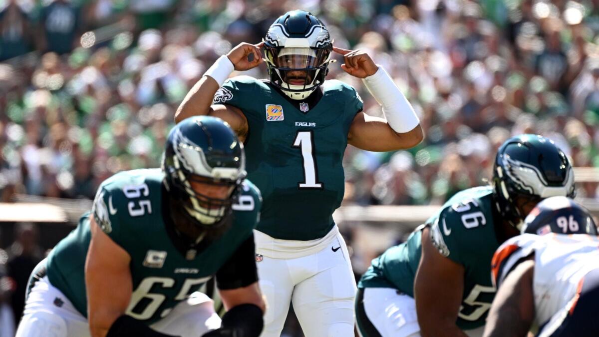 FanDuel quarterback props: Top Week 8 NFL player prop picks for QBs include Jalen Hurts, Michael Penix, Bo Nix