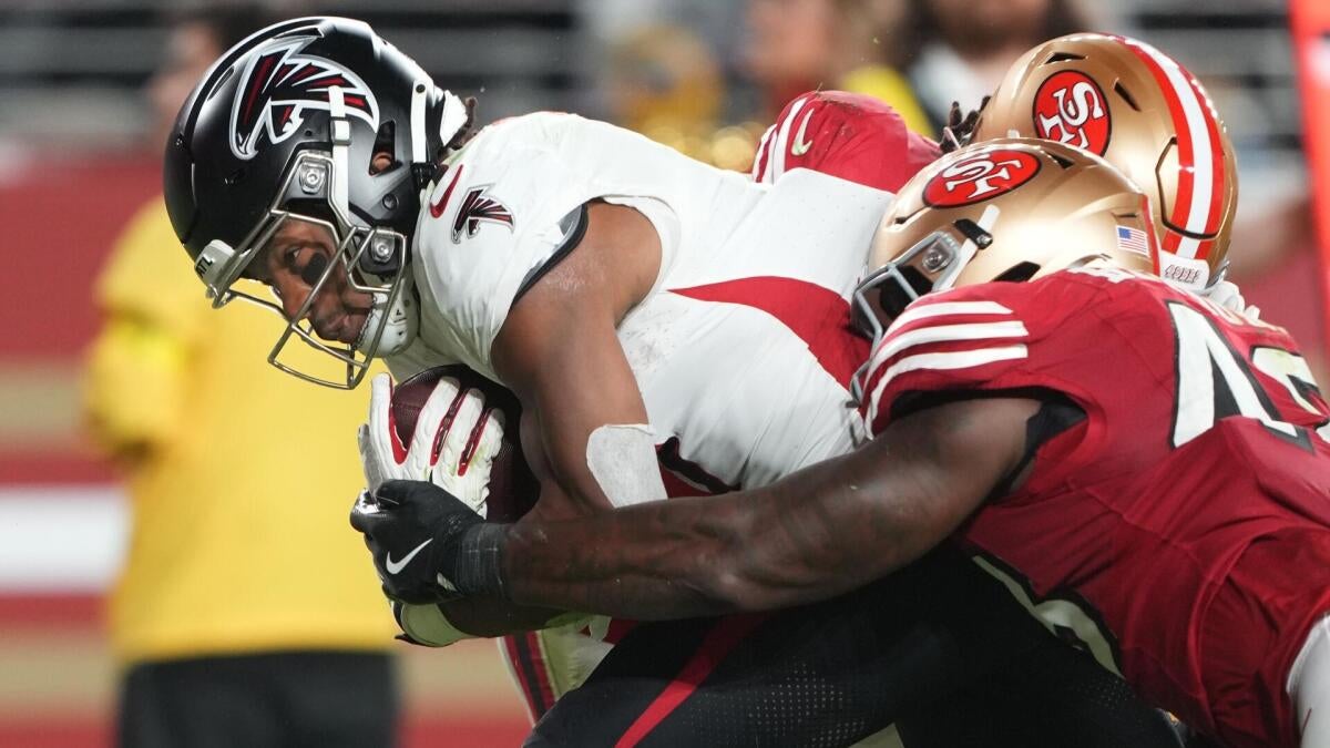 DraftKings running back props: Week 8 NFL player prop picks include De'Von Achane, James Cook, Bijan Robinson