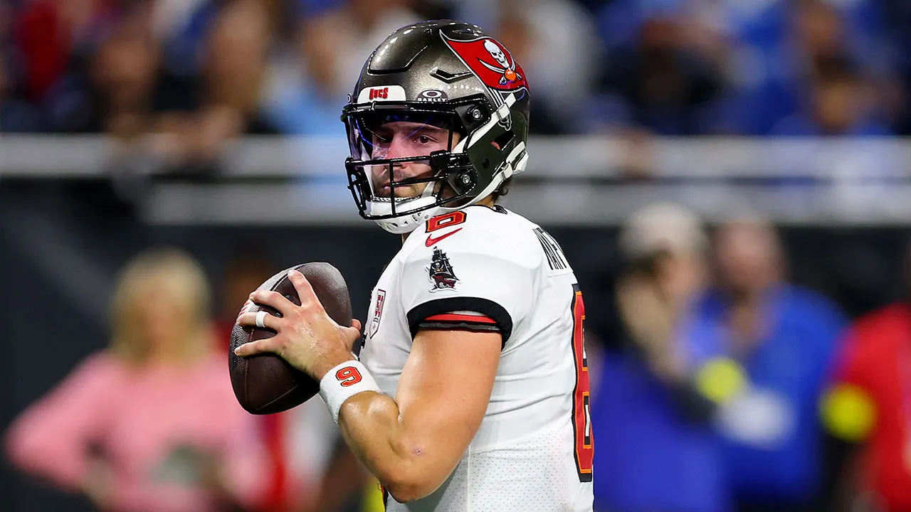 Bucs' Baker Mayfield blasts officials after controversial calls in loss to Lions